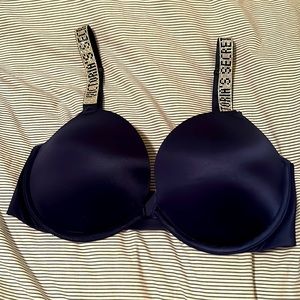 Victoria’s Secret Shine Strap Bra